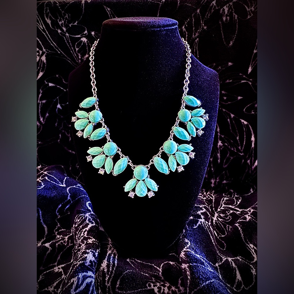 Old Hollywood Glam Timeless Elegance Necklace MSRP $129.